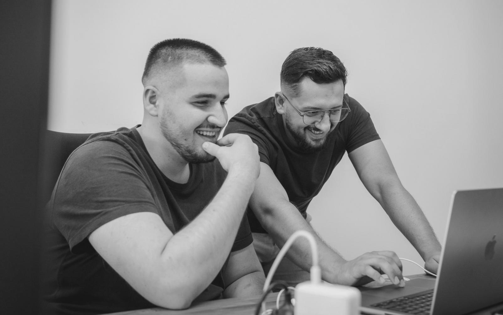 Mobil oyun optimizasyonu ve performans testleri sırasında kullanılan araçlar